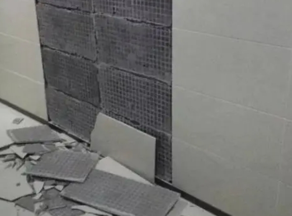 平顺瓷砖空鼓维修公司分享下平顺墙砖松动维修的知识